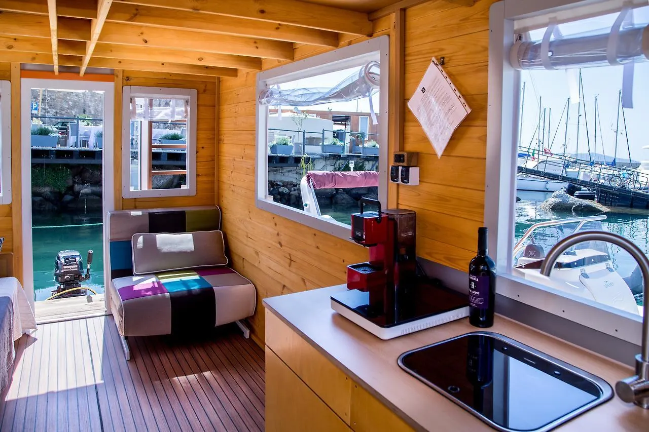 The Homeboat Company Aquatica-Alghero Botel