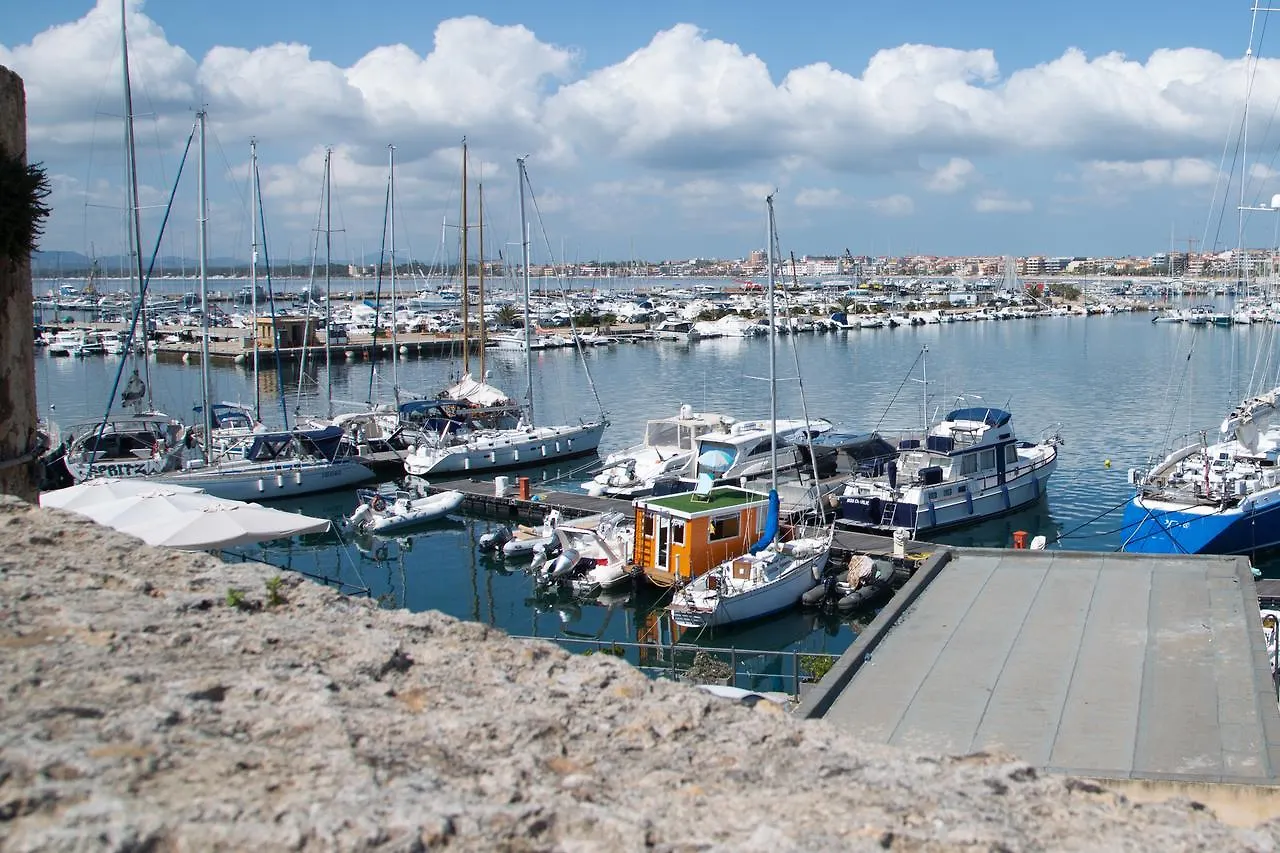 Botel The Homeboat Company Aquatica-Alghero Italia