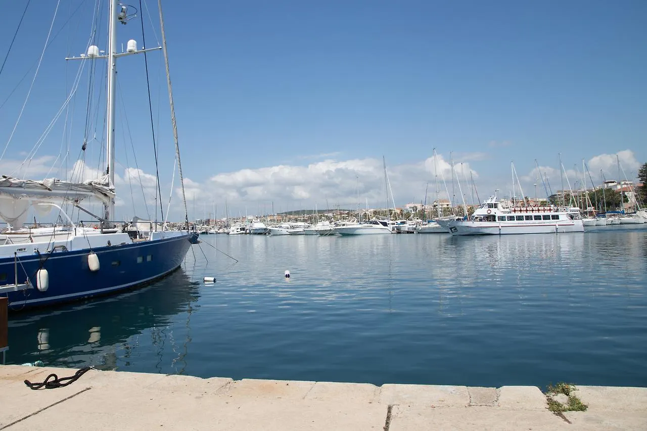 The Homeboat Company Aquatica-Alghero