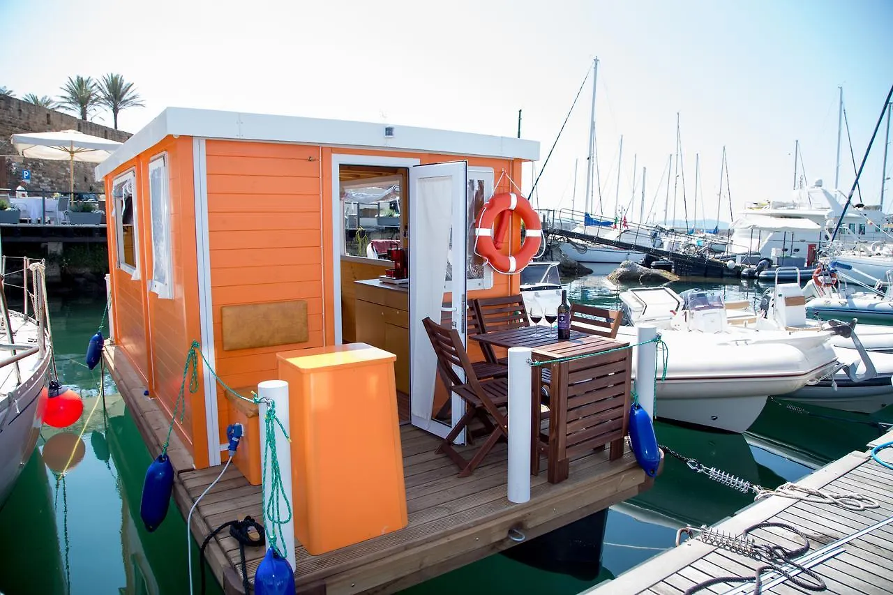 Botel The Homeboat Company Aquatica-Alghero